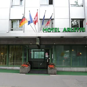 Arlette Beim Hauptbahnhof Otel Zürih